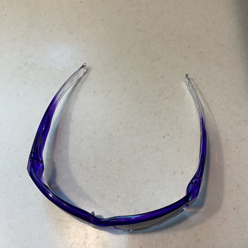 Oakley Sunglasses - Picture 8 of 8